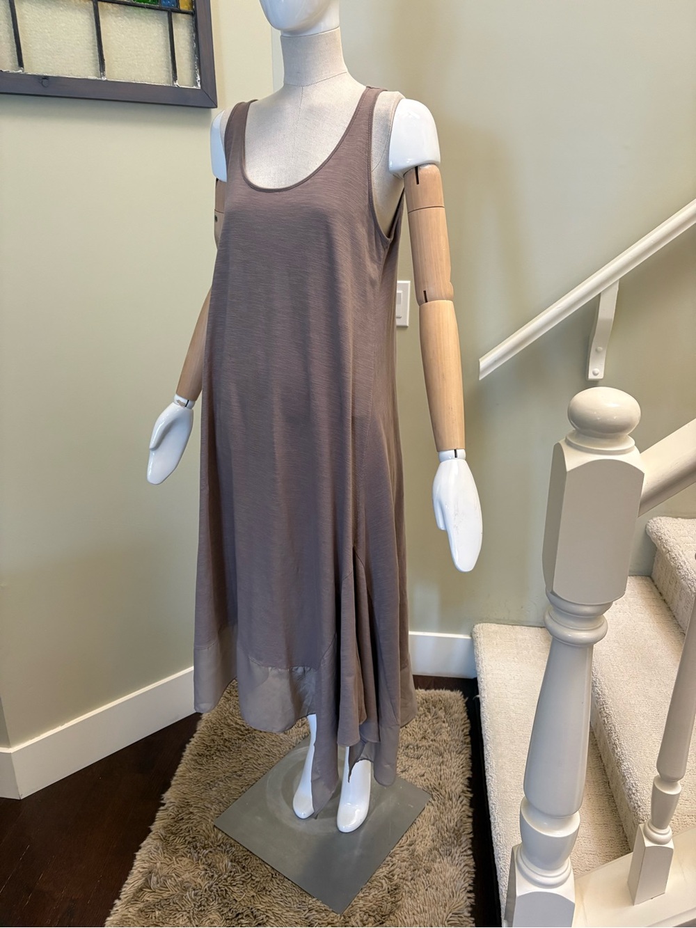 Philosophy Taupe Asymmetrical Handkerchief Hem Tank Dress Sz L in New Condition
